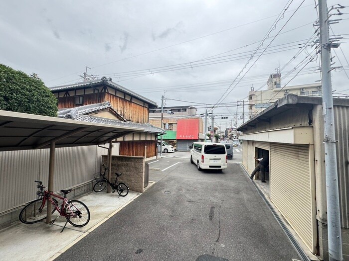 物件内観写真22　(室内からの展望)