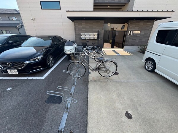 駐輪場
