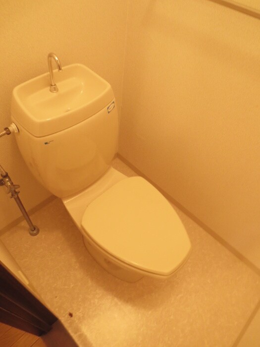 物件内観写真11　(トイレ)