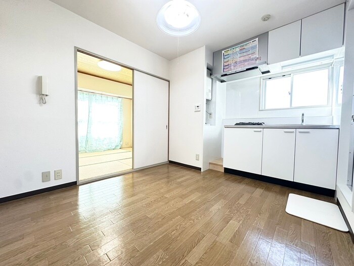 物件内観写真9　(居室)