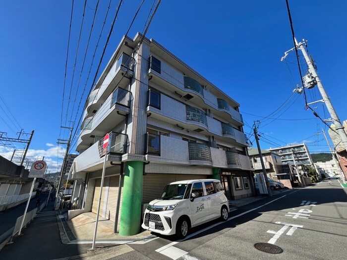 物件外観写真3　(外観写真)