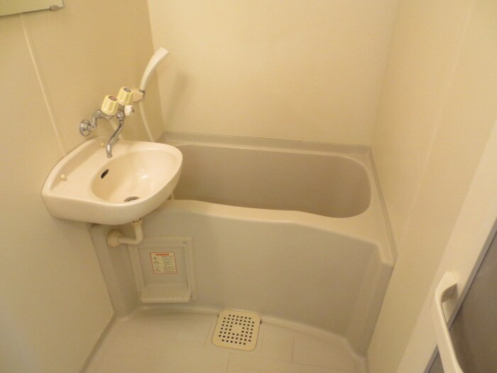 物件内観写真15　(洗面)