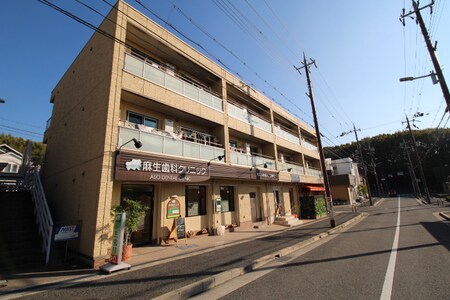 カーサ・西泉丘A棟外観写真