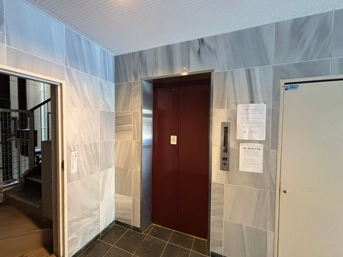 物件外観写真4　(建物設備)