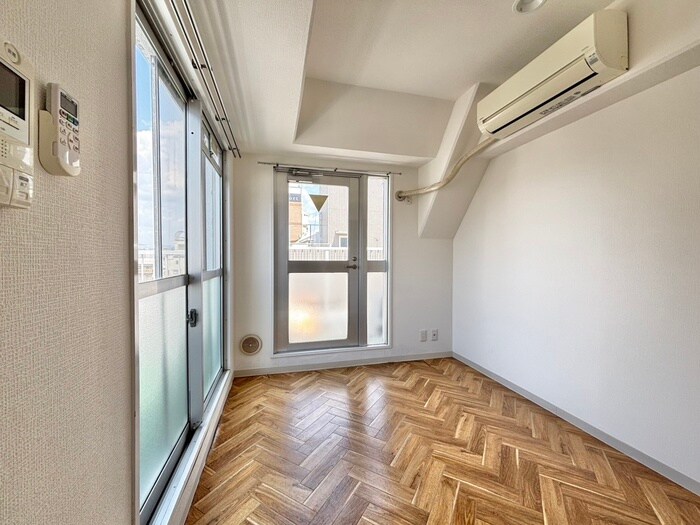 物件内観写真14　(居室)