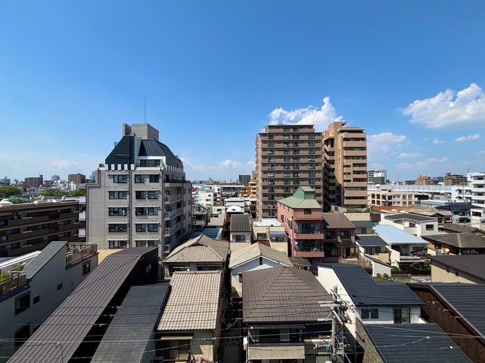 物件内観写真22　(室内からの展望)