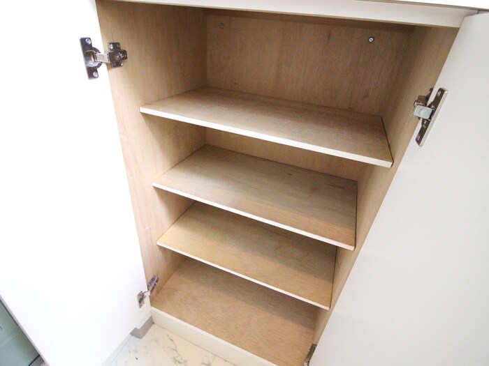 物件内観写真15　(靴箱)