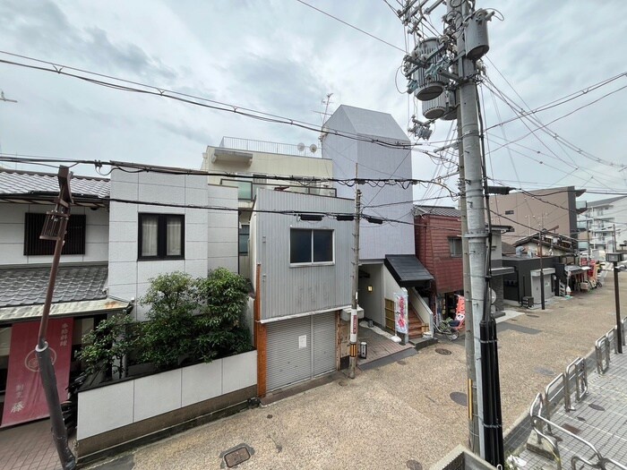 物件内観写真15　(室内からの展望)