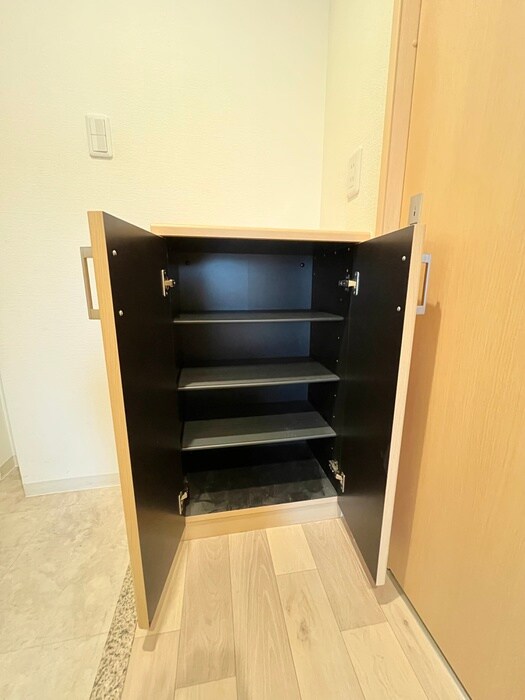 物件内観写真17　(靴箱)