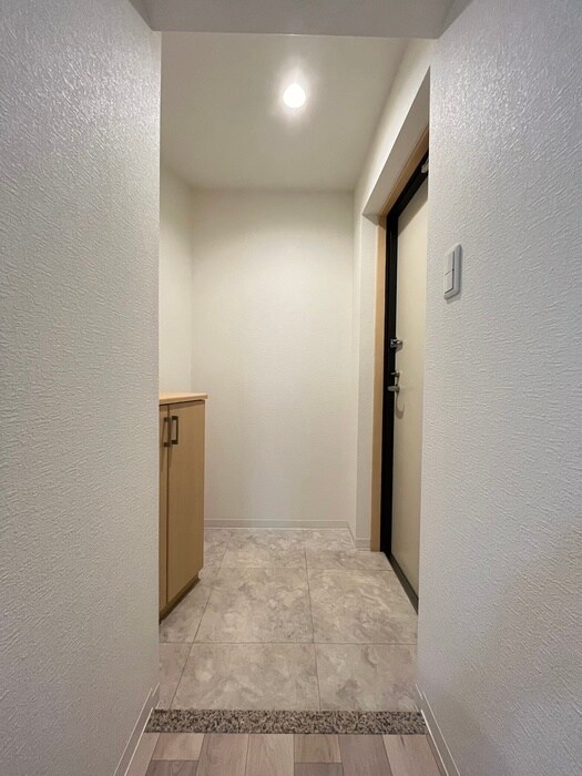 物件内観写真20　(玄関)