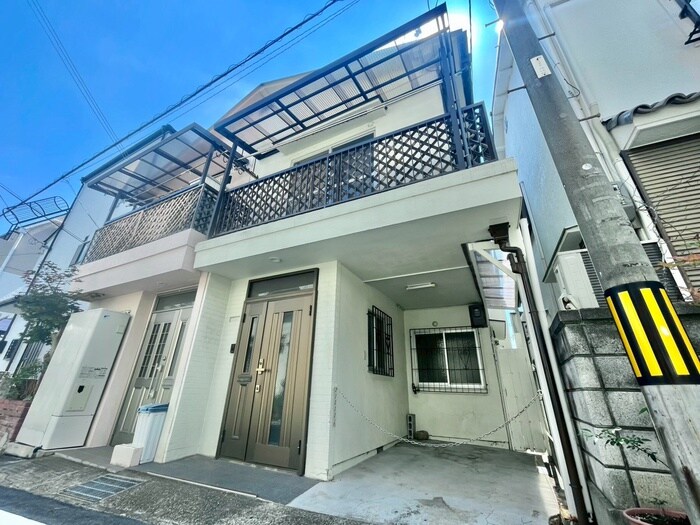 物件外観写真2　(外観写真)