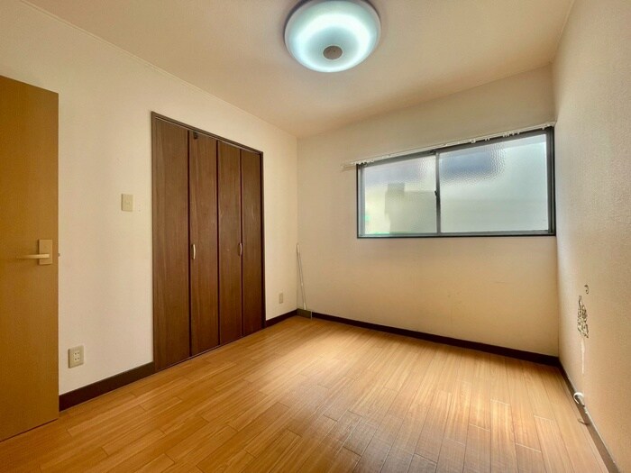 物件内観写真6　(居室)