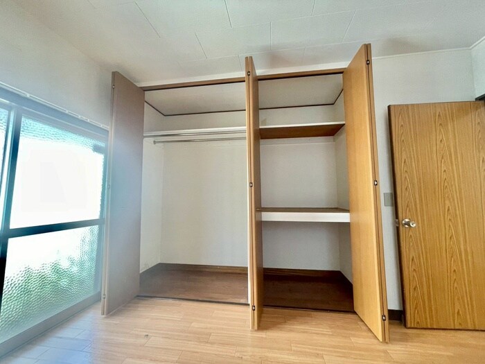 物件内観写真15　(収納)