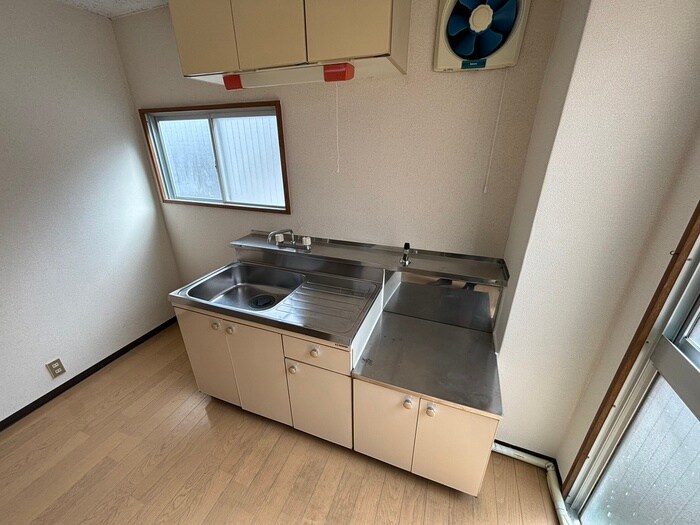 物件内観写真12　(キッチン)