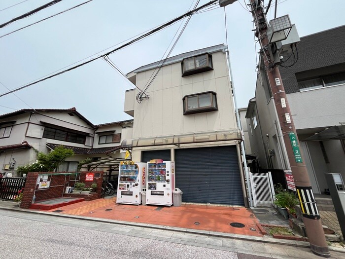 物件外観写真1　(外観写真)