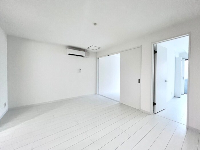 物件内観写真3　(居室)