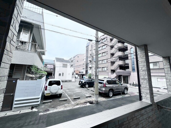 物件内観写真17　(室内からの展望)