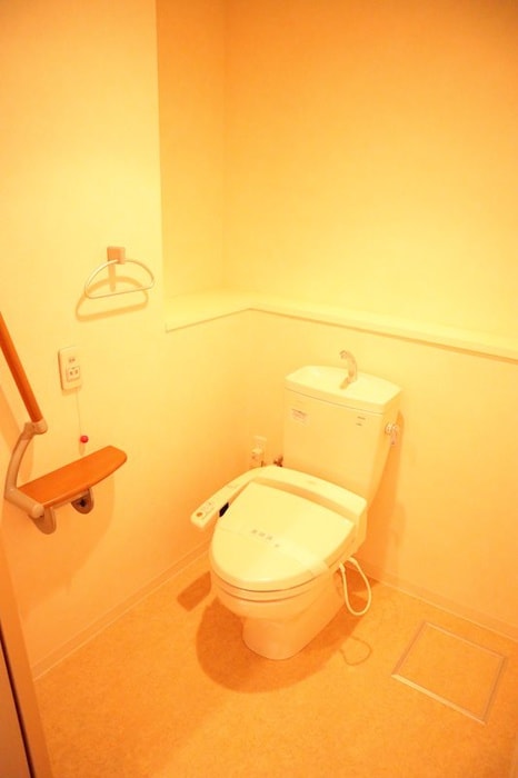 物件内観写真10　(トイレ)