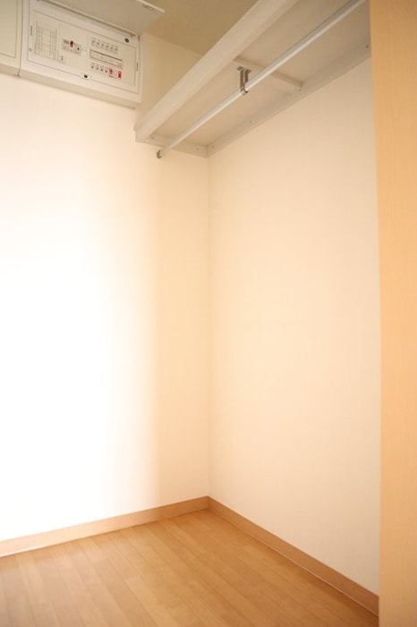 物件内観写真11　(収納)