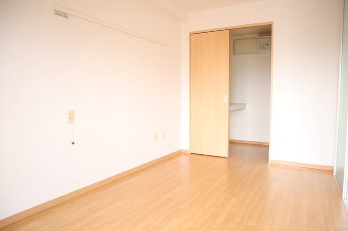 物件内観写真13　(居室)