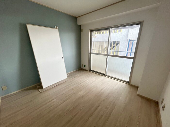 物件内観写真18　(居室)