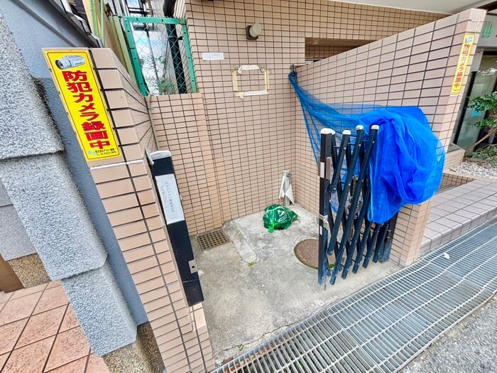 物件外観写真6　(建物設備)