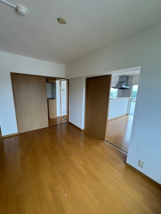 物件内観写真10　(居室)