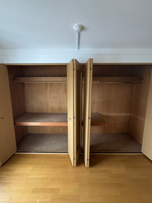 物件内観写真18　(収納)