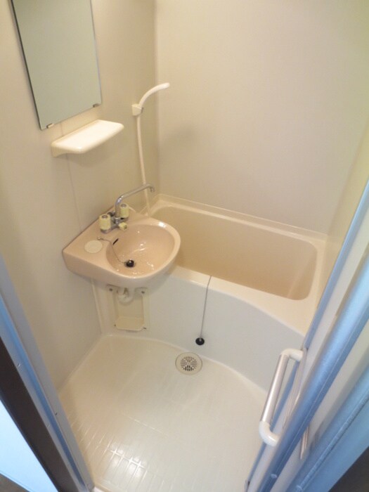 物件内観写真11　(バス／シャワールーム等)