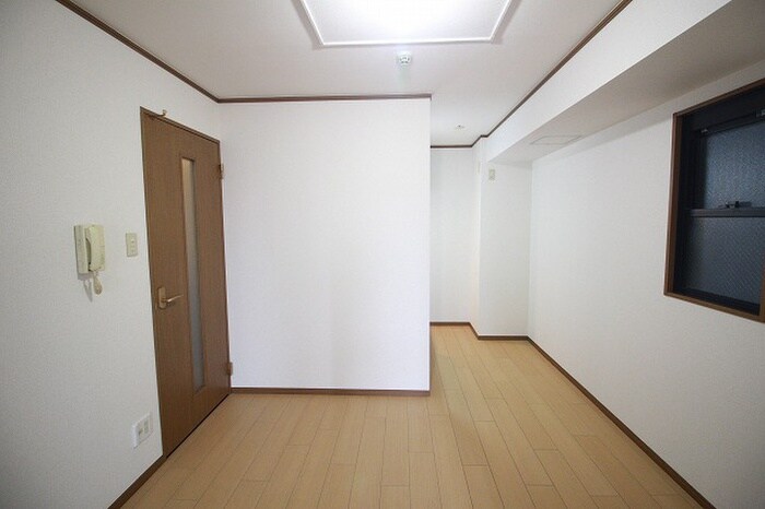 物件内観写真13　(居室)