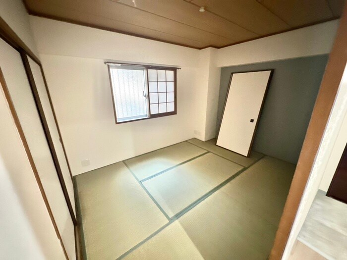 物件内観写真11　(居室)