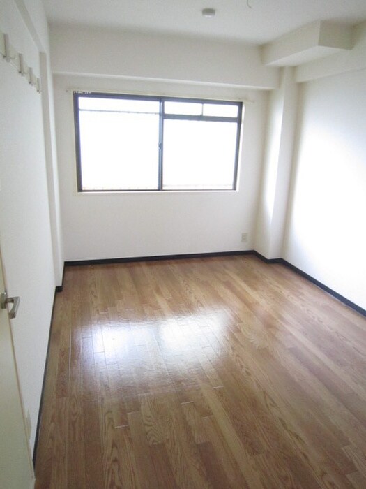 物件内観写真14　(居室)