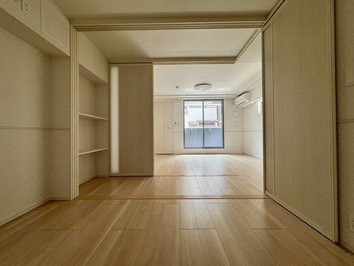 物件内観写真21　(居室)