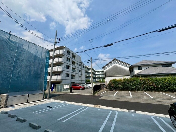 物件内観写真22　(室内からの展望)