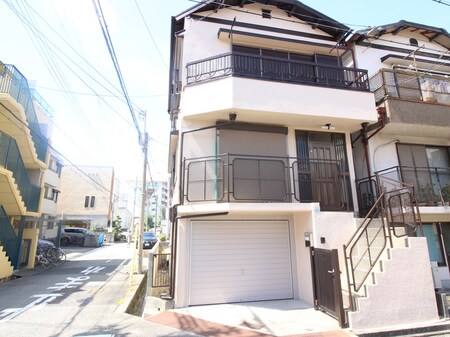 中田戸建外観写真
