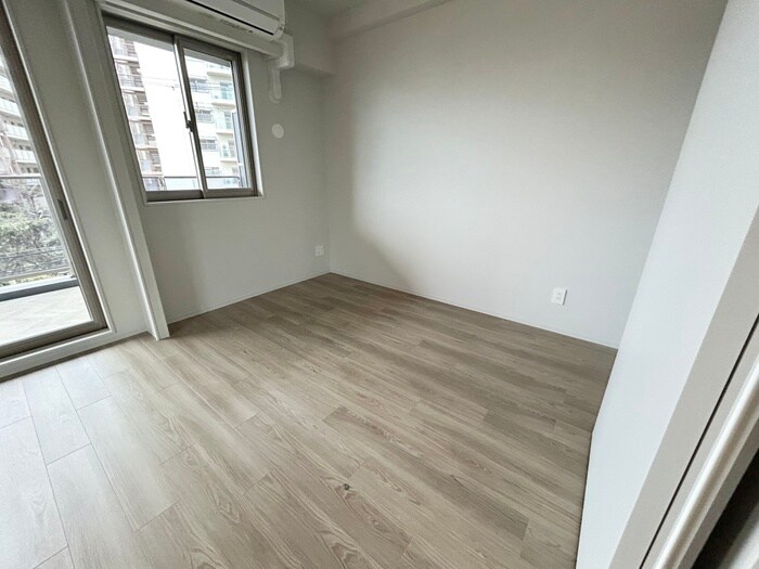 物件内観写真11　(居室)