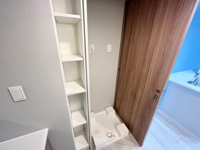 物件内観写真19　(洗濯機置場)