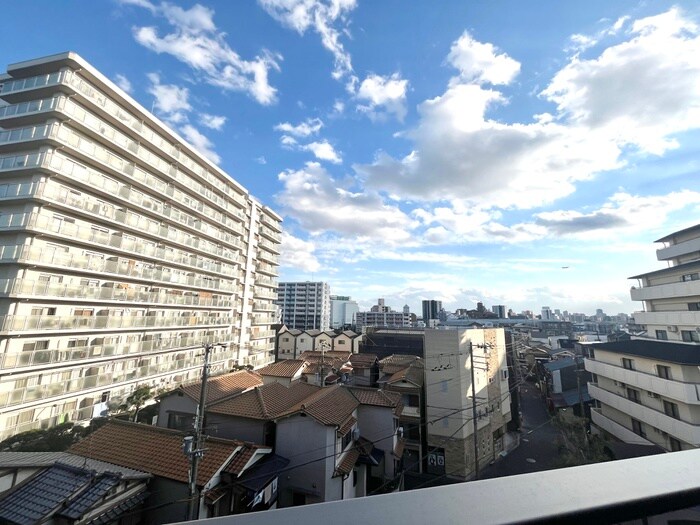 物件内観写真22　(室内からの展望)