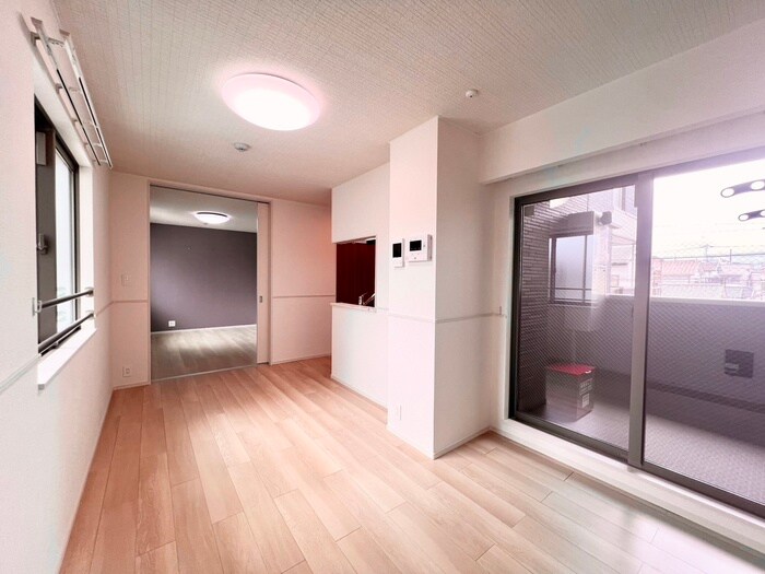 物件内観写真9　(居室)