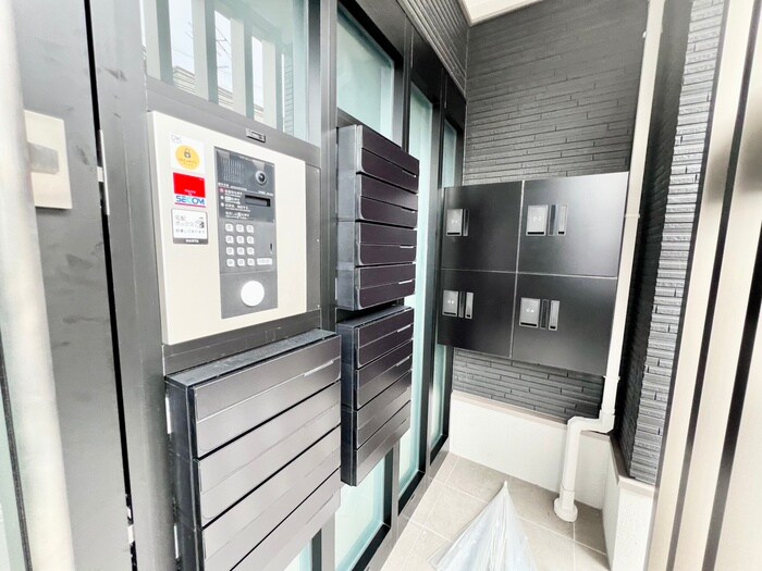 物件外観写真4　(建物設備)