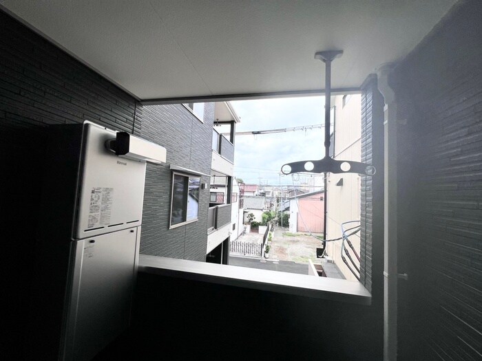 物件内観写真20　(室内からの展望)