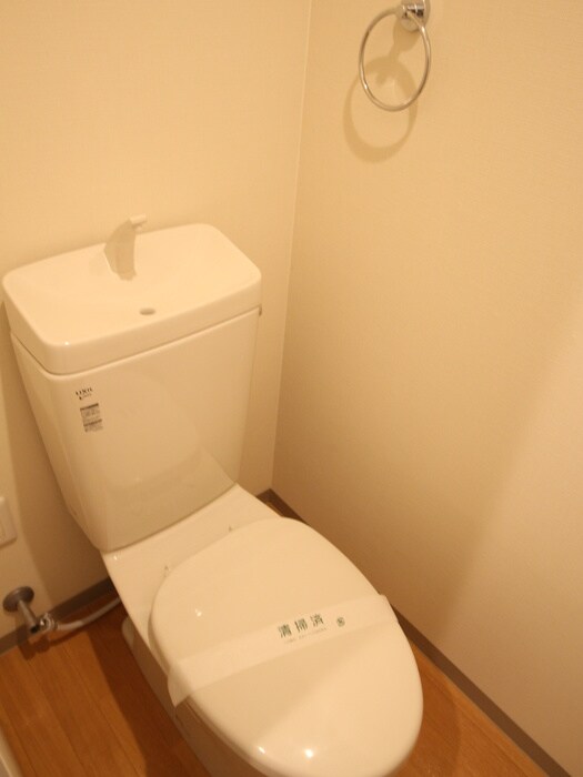 物件内観写真14　(トイレ)