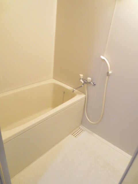 物件内観写真13　(バス／シャワールーム等)