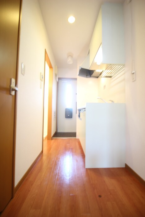 物件内観写真17　(廊下)