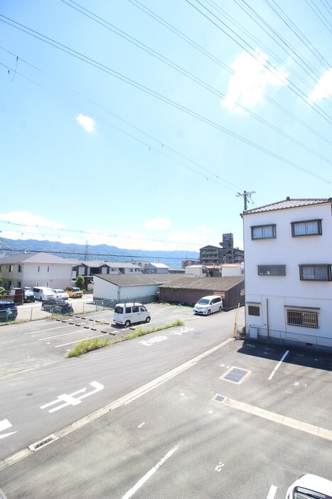 物件内観写真22　(室内からの展望)