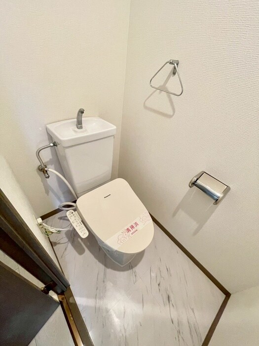 物件内観写真11　(トイレ)