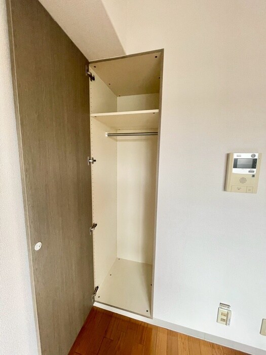 物件内観写真12　(収納)