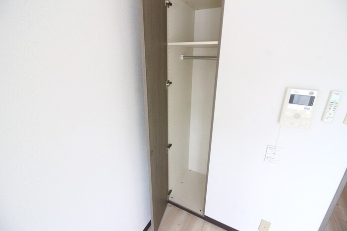 物件内観写真13　(収納)