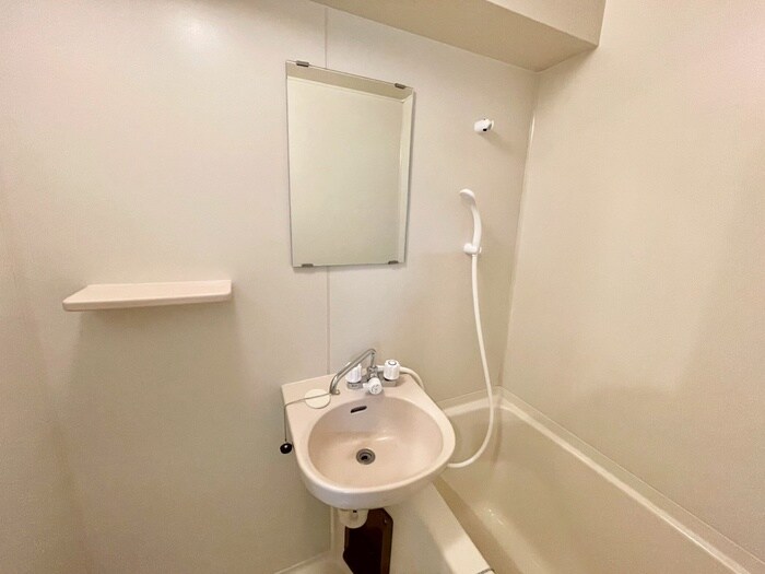 物件内観写真18　(洗面)