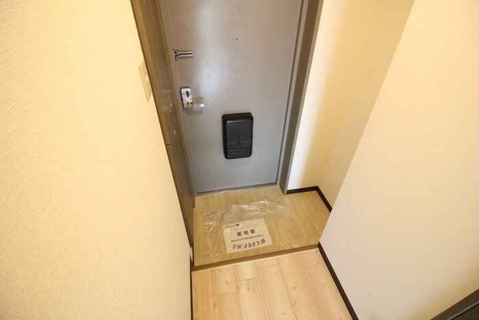物件内観写真20　(玄関)
